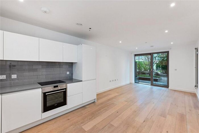 2 Bedroom Apartment To Rent In Royal Crest Avenue, London, E16