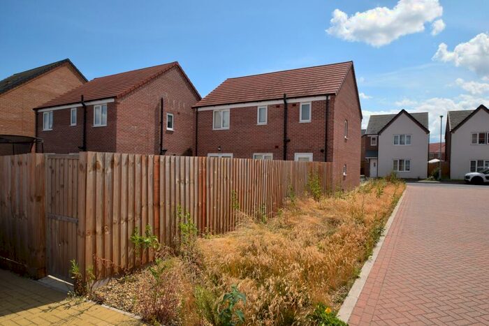 4 Bedroom Detached House To Rent In Ellis Drive, Bradwell, NR31