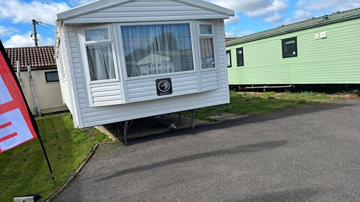 2 Bedroom Caravan For Sale In Two Bed Swift Loire, Pretoria Holiday Park, Point Clear, St Osyth, Essex, CO16