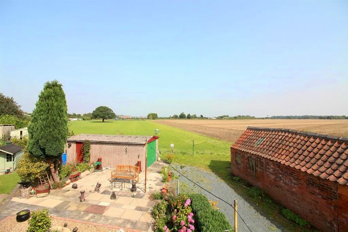 3 Bedroom End Of Terrace House For Sale In Nanny Lane, Church Fenton, Tadcaster, LS24