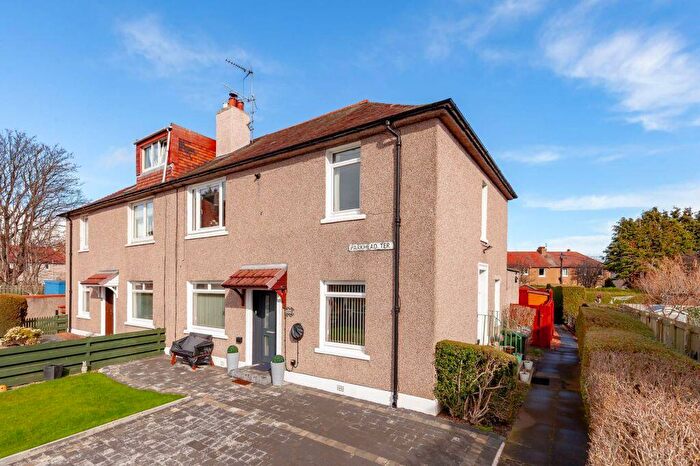 2 Bedroom Flat For Sale In Parkhead Terrace, Edinburgh, EH11