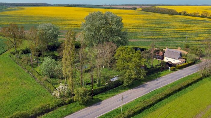 4 Bedroom Cottage For Sale In Kingston Road, Great Eversden, Cambridge, CB23