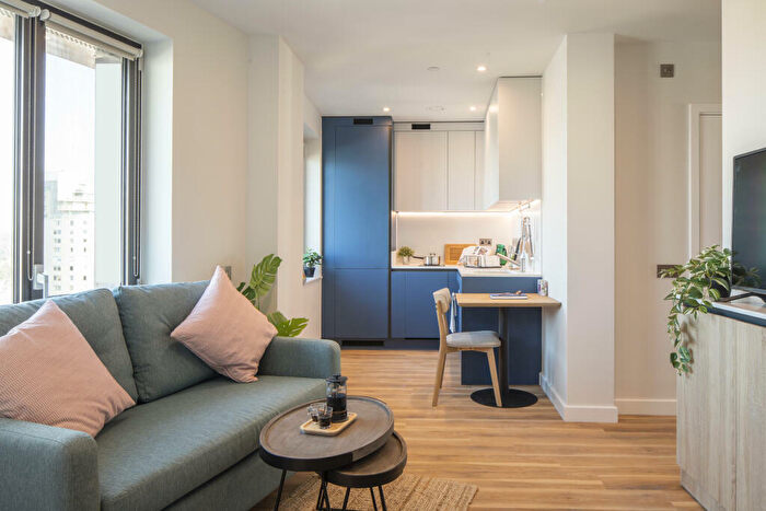 Studio To Rent In Enclave: Croydon, College Road, East Croydon, London, CR0