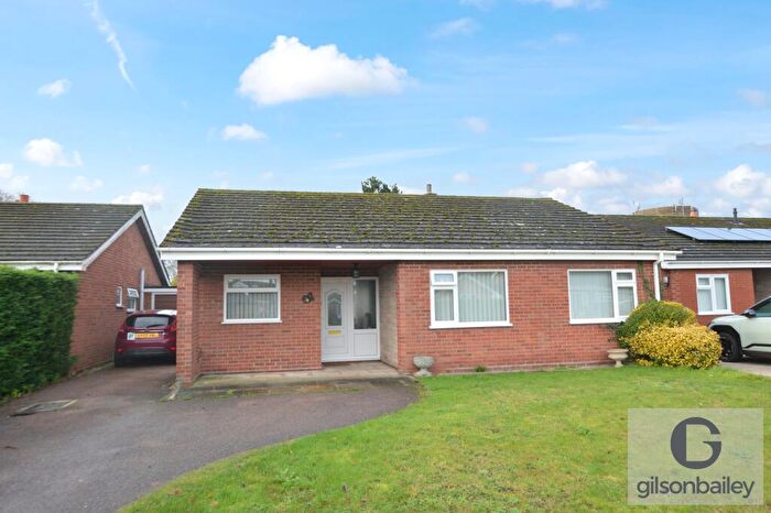 4 Bedroom Detached Bungalow To Rent In Melton Court, Hethersett, Norwich, NR9