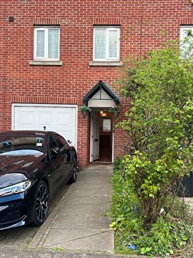 4 Bedroom Terraced House To Rent In Hennessy Road, London, N9