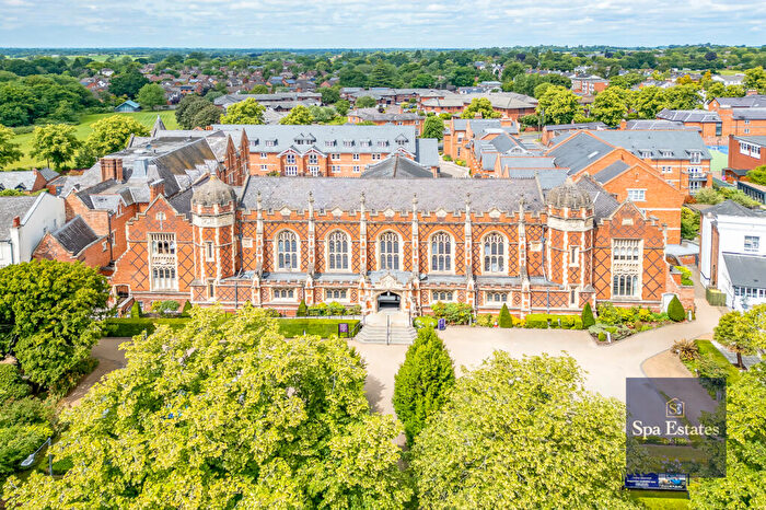 3 Bedroom Penthouse For Sale In Audley Binswood, Leamington Spa, CV32