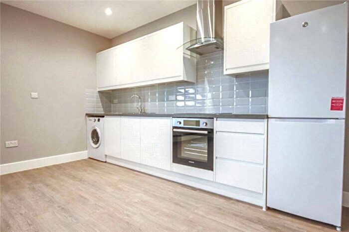 1 Bedroom Apartment To Rent In London Road, Bracknell, RG12