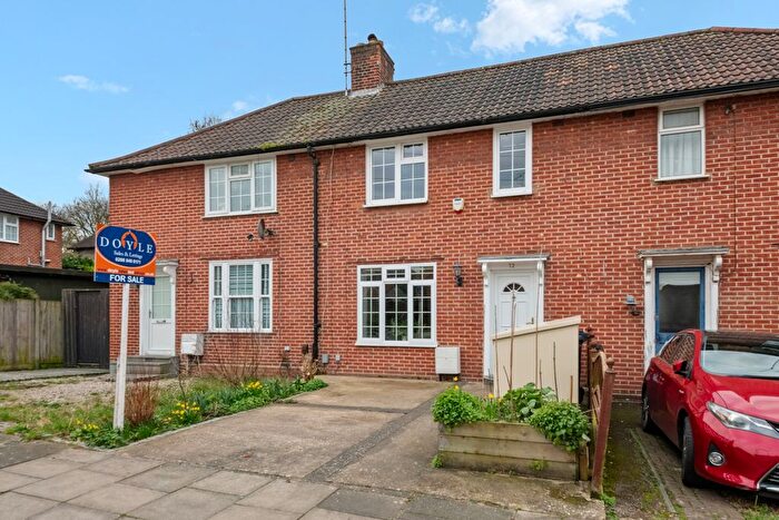 2 Bedroom Terraced House For Sale In Upfield Road, Hanwell, W7