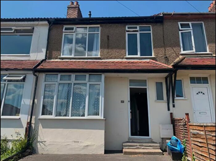 4 Bedroom House To Rent In Keys Avenue, Bristol, BS7