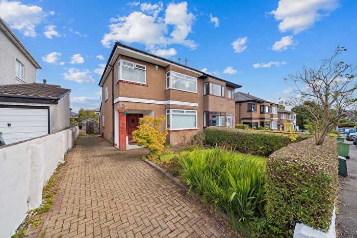 3 Bedroom Semi Detached House For Sale In Lomondside Avenue, Clarkston, G76