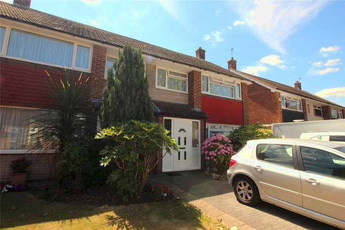 3 Bedroom Semi-Detached House To Rent In Sara Park, Gravesend, Kent, DA12