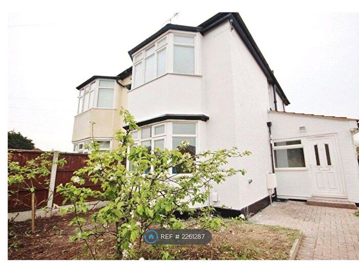 3 Bedroom Semi-Detached House To Rent In Burgoyne Road, Sunbury-On-Thames, TW16