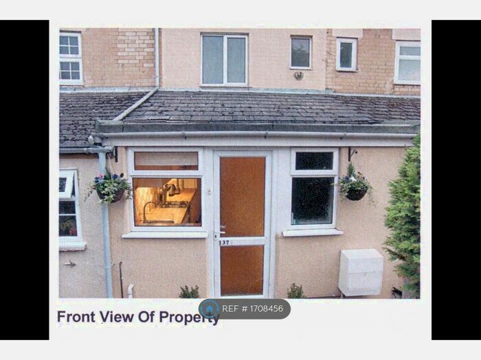 2 Bedroom Terraced House To Rent In Stratford Road, Stroud, GL5