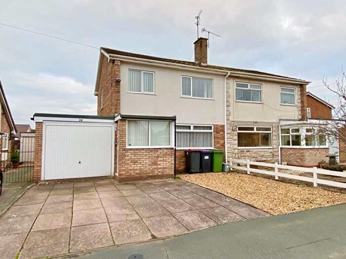 3 Bedroom Semi-Detached House To Rent In Greenacres Way, Newport, TF10