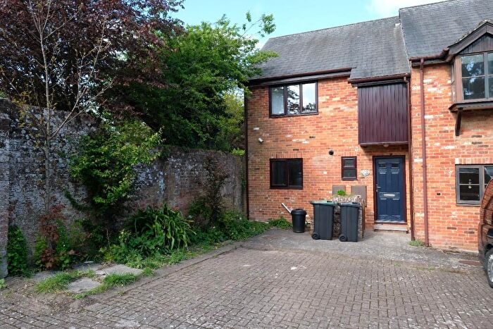 2 Bedroom End Of Terrace House To Rent In Furzedown Mews, Hythe, Southampton, SO45