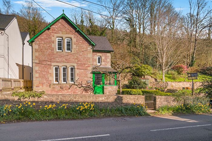 3 Bedroom Detached House For Sale In Upper Redbrook, Monmouth, Monmouthshire, NP25