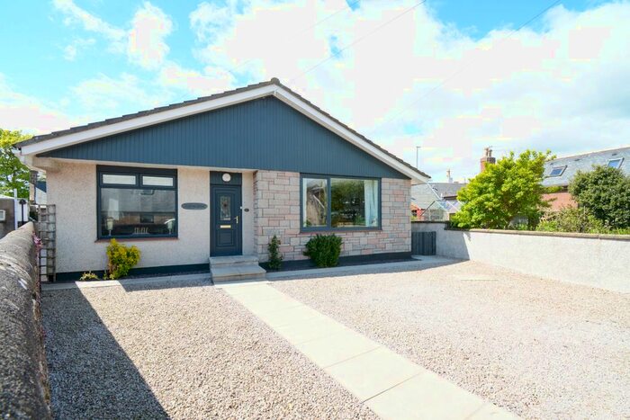 3 Bedroom Bungalow For Sale In Farquhar Street, Inverbervie, Montrose, DD10