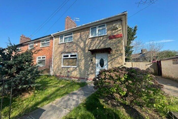 3 Bedroom Semi-Detached House To Rent In Inner Forum, Liverpool, L11