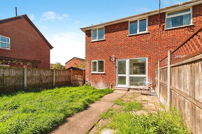 2 Bedroom End Of Terrace House For Sale In Springfields, West Bridgford, Nottingham, NG2