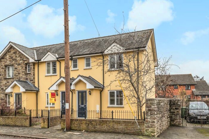 2 Bedroom Semi-Detached House To Rent In Hampton Gardens, Glasbury, HR3