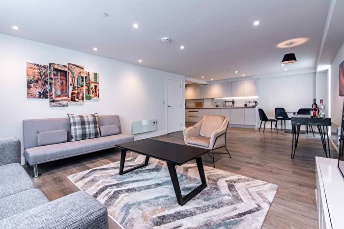 1 Bedroom Apartment To Rent In The Riverside, West Bridgford, NG2