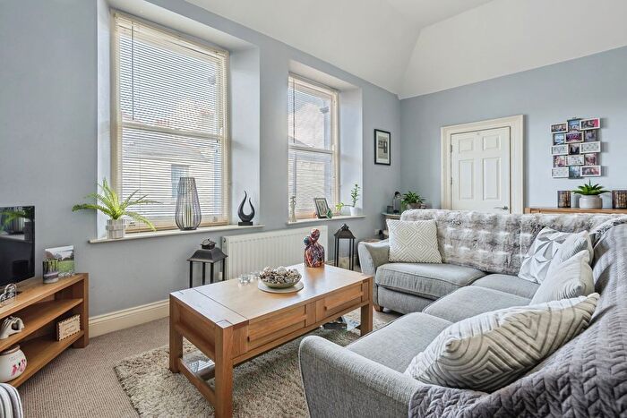 Studio For Sale In Grenville Road, Plymouth, Devon, PL4