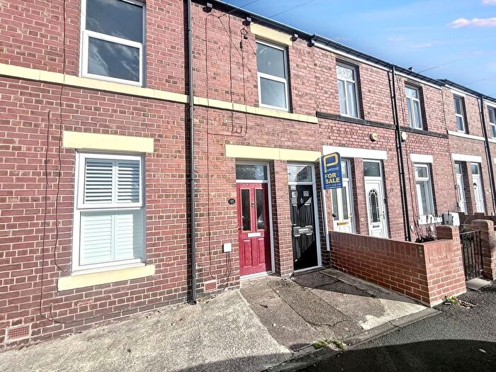3 Bedroom Flat For Sale In Burradon Road, Burradon, Cramlington, NE23