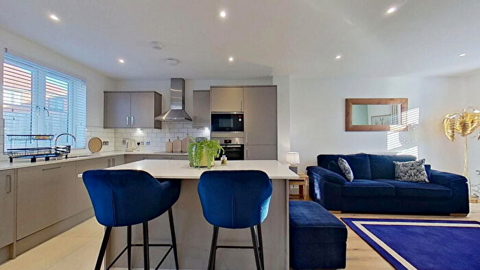 4 Bedroom Semi Detached House For Sale In Kiln Close, Deal, Kent, CT14