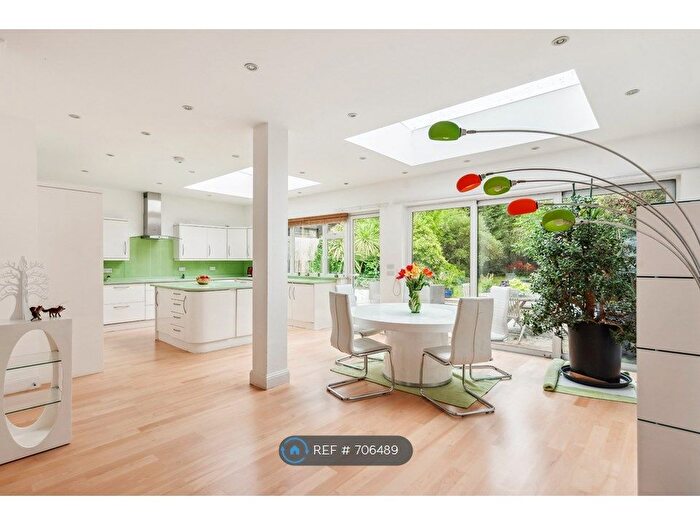 4 Bedroom Semi-Detached House To Rent In Mount Pleasant Road, London, NW10