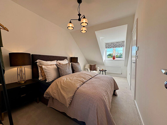 3 Bedroom Terraced House For Sale In Oakcroft Chase, Oakcroft Lane, Stubbington, Fareham, Hampshire, PO14