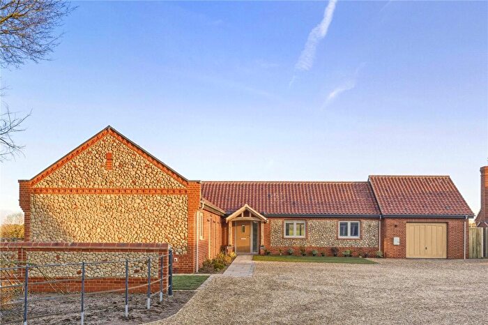 3 Bedroom Bungalow For Sale In The Old Farmyard, Baconsthorpe, Holt, Norfolk, NR25