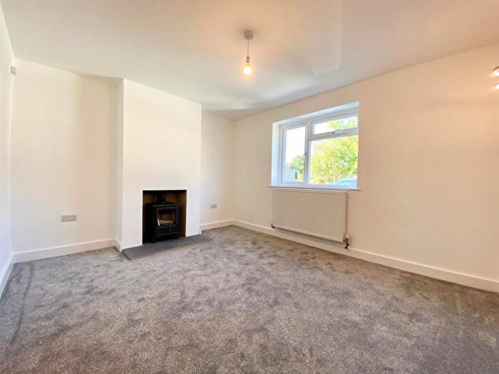 4 Bedroom House To Rent In Westfield Road, Backwell, BS48