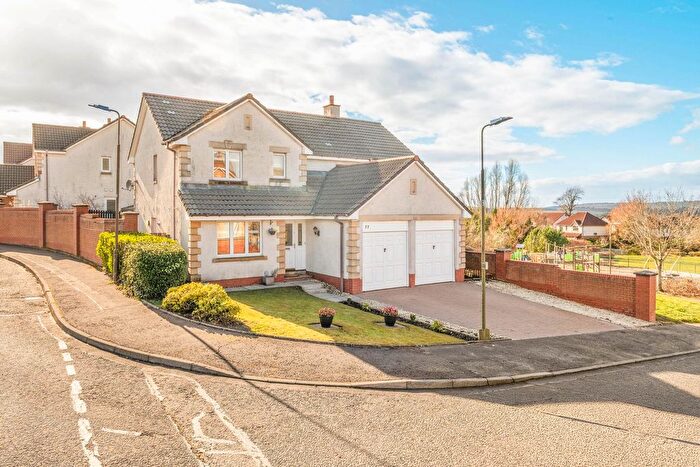 5 Bedroom Detached House For Sale In Cypress Glade, Livingston, EH54