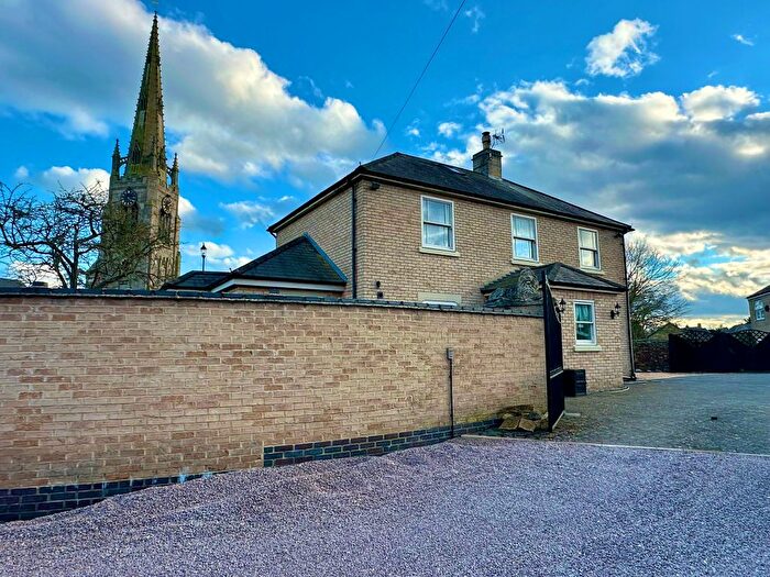 3 Bedroom Detached House For Sale In Market Place, Whittlesey, Peterborough, PE7