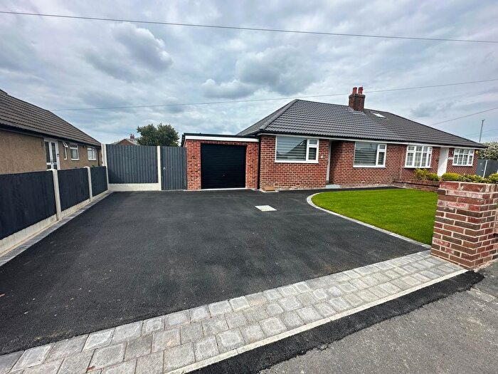 2 Bedroom Bungalow To Rent In Kilnhouse Lane, Lytham St. Annes, FY8