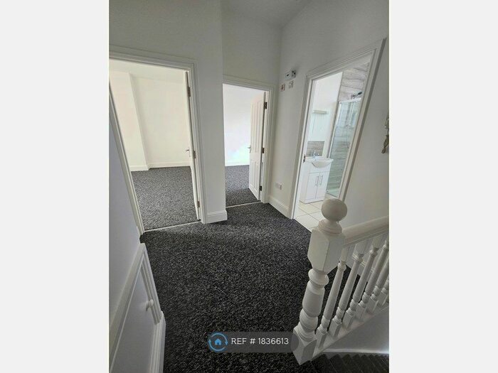 1 Bedroom Flat To Rent In Regent Street, Rugby, CV21