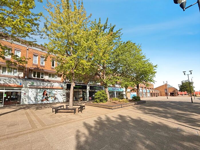 2 Bedroom Flat To Rent In Bushfield Court, Peterborough, PE2