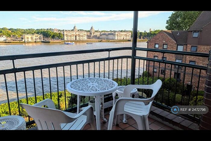 2 Bedroom Flat To Rent In Luralda Wharf, London, E14