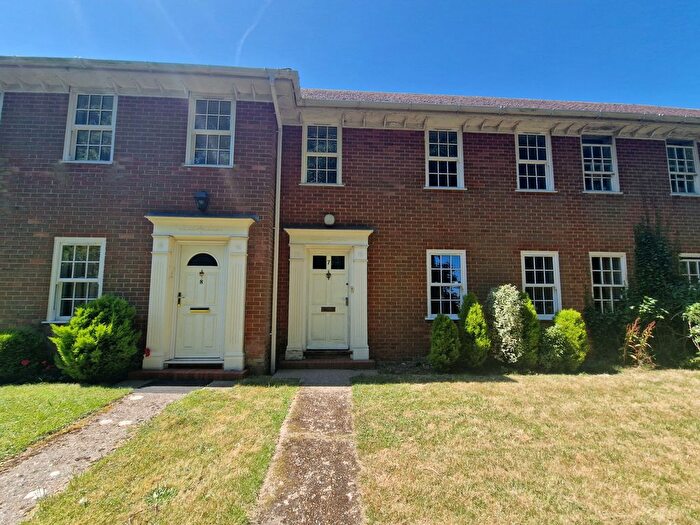 2 Bedroom Terraced House To Rent In St Georges Place, St Margarets At Cliffe, CT15
