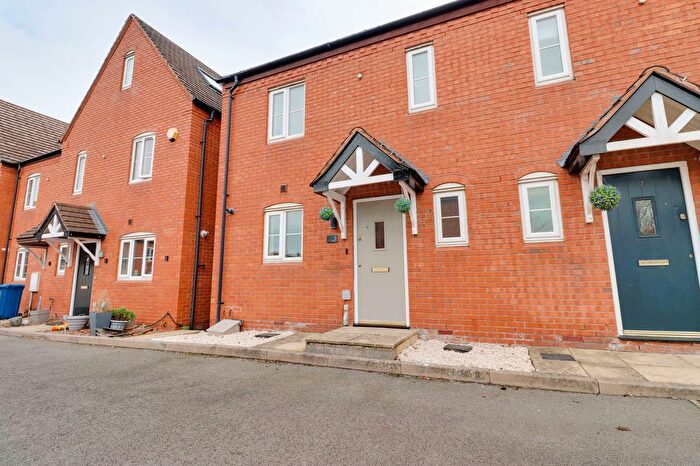 4 Bedroom Semi-Detached House To Rent In Lime Way, Streethay, Lichfield, WS13