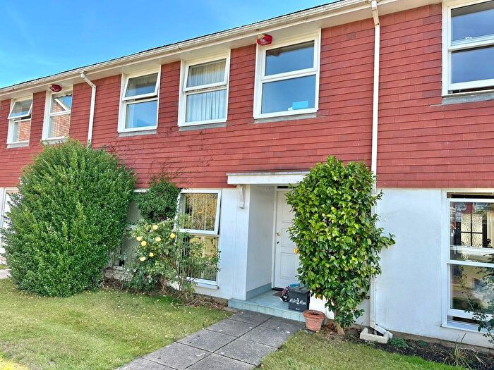 4 Bedroom Terraced House For Sale In Deans Court, Milford On Sea, Lymington, Hampshire, SO41