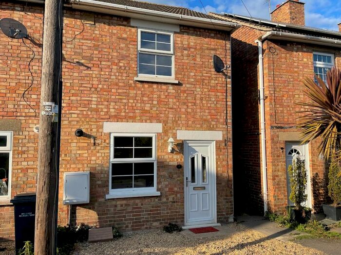 2 Bedroom Semi-Detached House To Rent In Hawthorn Road, Emneth, Wisbech, PE14