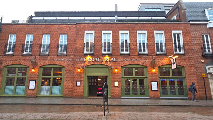 1 Bedroom Flat For Sale In Southbrook House, Bartholomew Street, Newbury, RG14