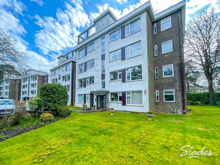 2 Bedroom Apartment To Rent In Lindsay Road, Bournemouth, Dorset, BH13