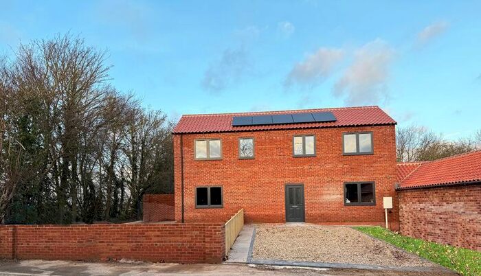 3 Bedroom Property For Sale In Station Road, Sturton-Le-Steeple, Retford, DN22