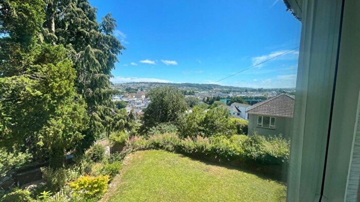 3 Bedroom Detached House For Sale In Rundle Road, Newton Abbot, TQ12