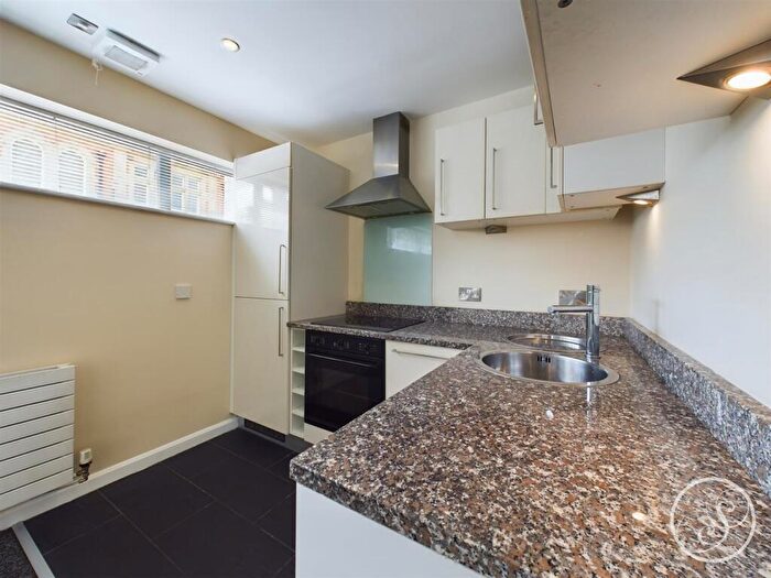 1 Bedroom Flat For Sale In Regent Street, Chapel Allerton, Leeds, LS7