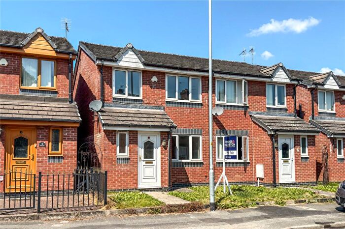 3 Bedroom Semi-Detached House For Sale In Hale Lane, Failsworth, Manchester, Greater Manchester, M35
