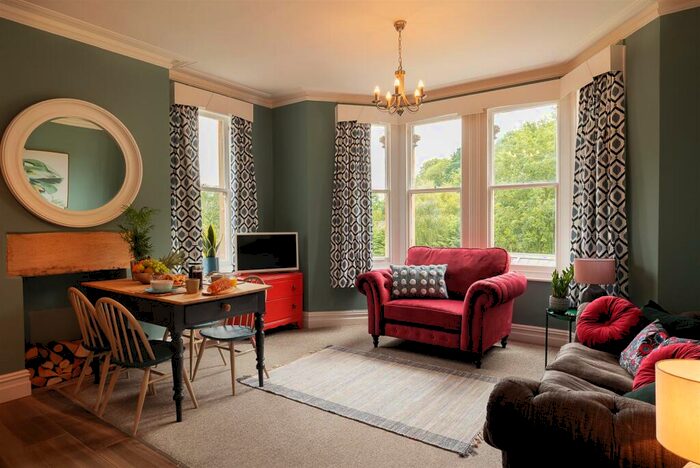 3 Bedroom Apartment To Rent In Entry Hill, Bath, BA2