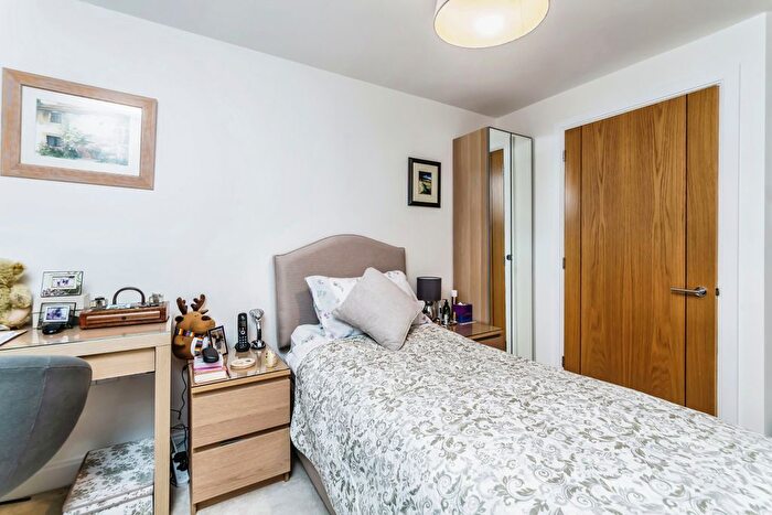 1 Bedroom Flat For Sale In Church Road, Biggin Hill, Westerham, TN16